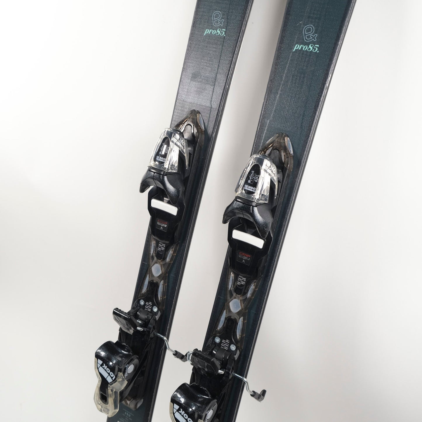 BTWO8509.jpg