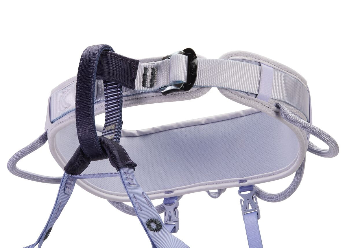 C052BB-CORAX-LT-WOMEN-WHITE-focus-2_LowRes.jpeg