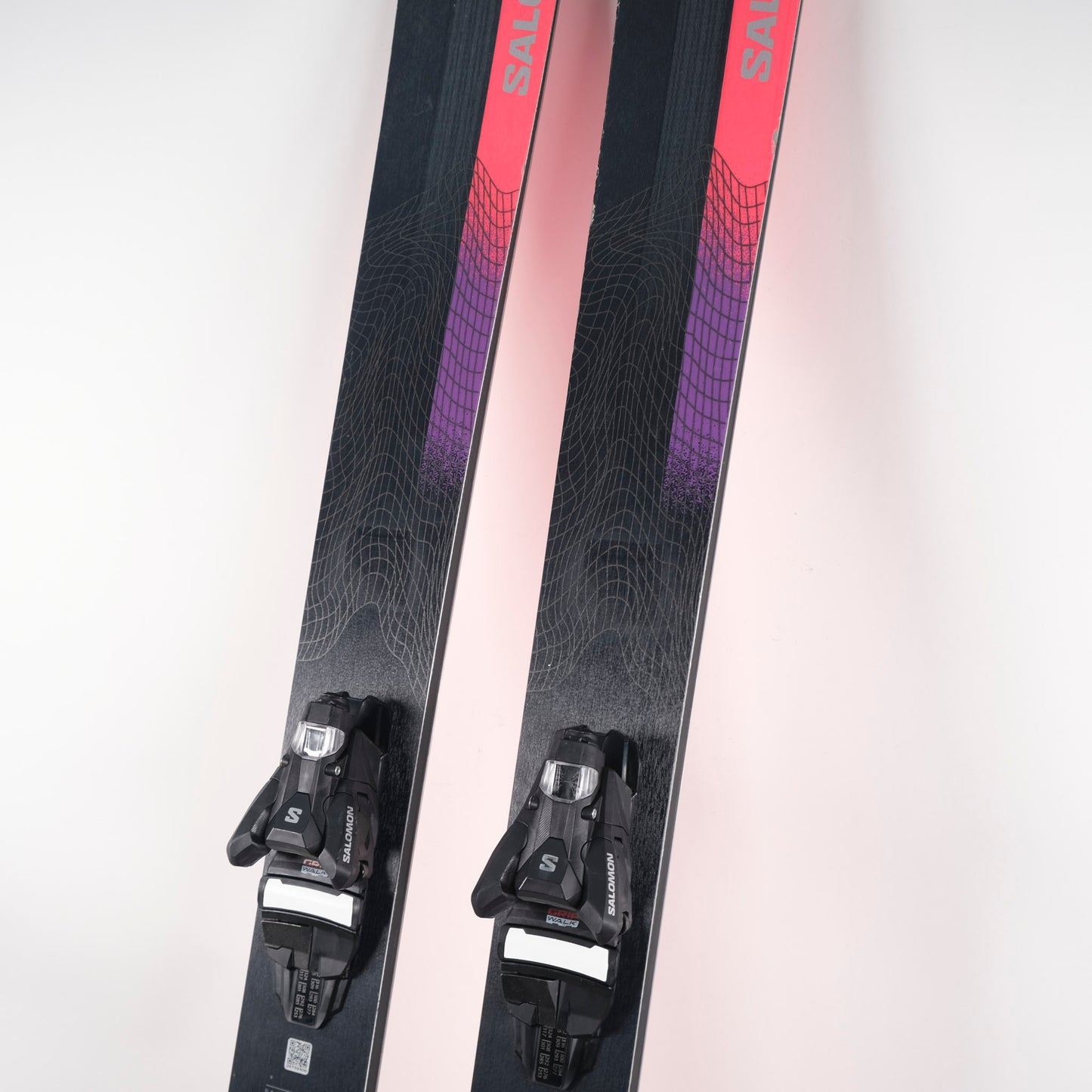 BTWO8750.jpg