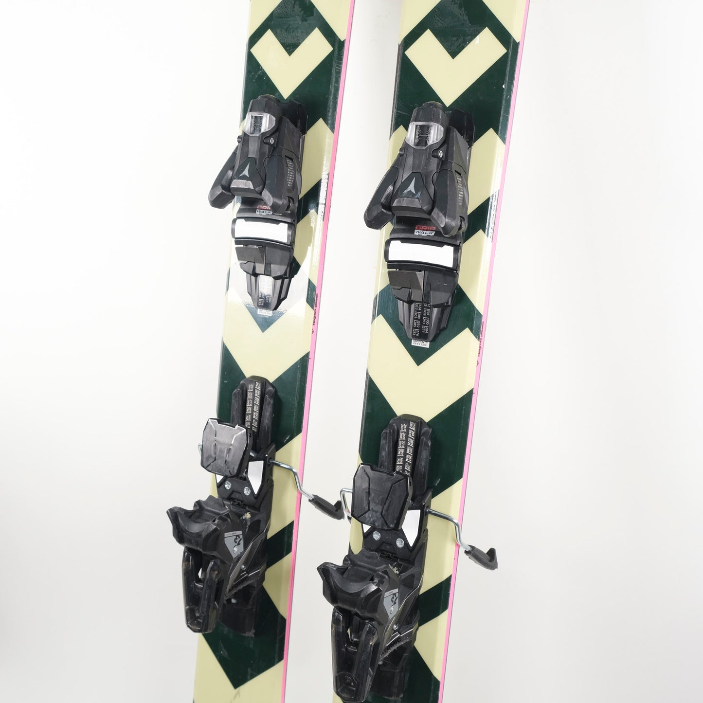 BTWO8548.jpg