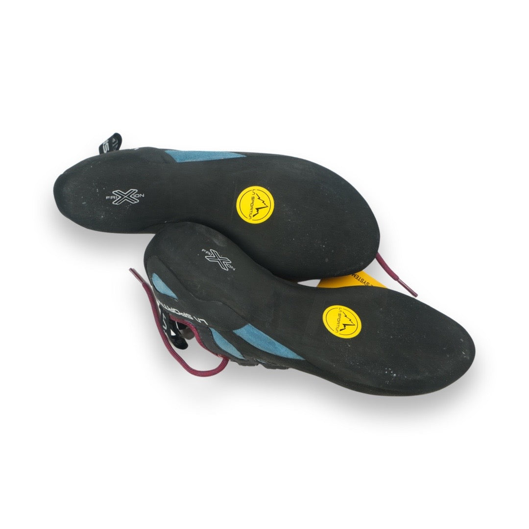 La Sportiva Tarantulace Woman Climbing Shoes