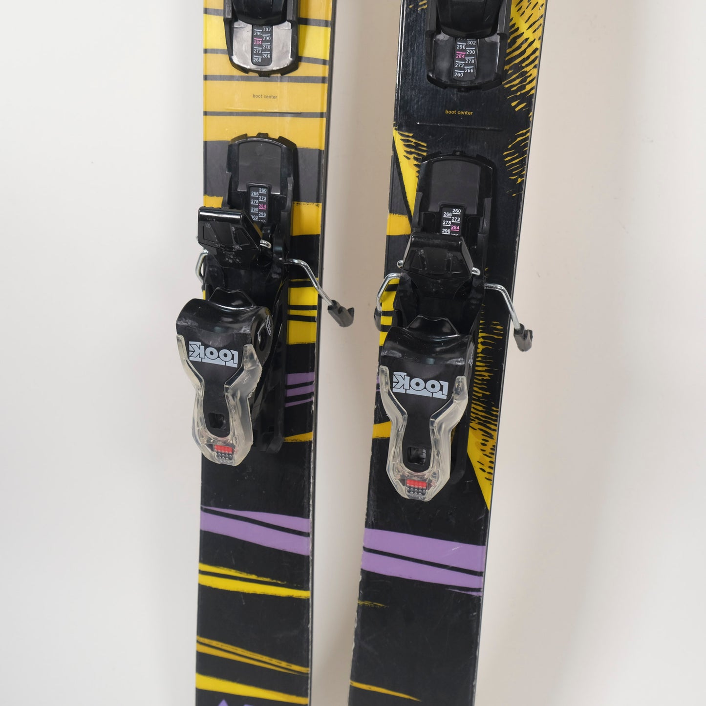 BTWO1200.jpg