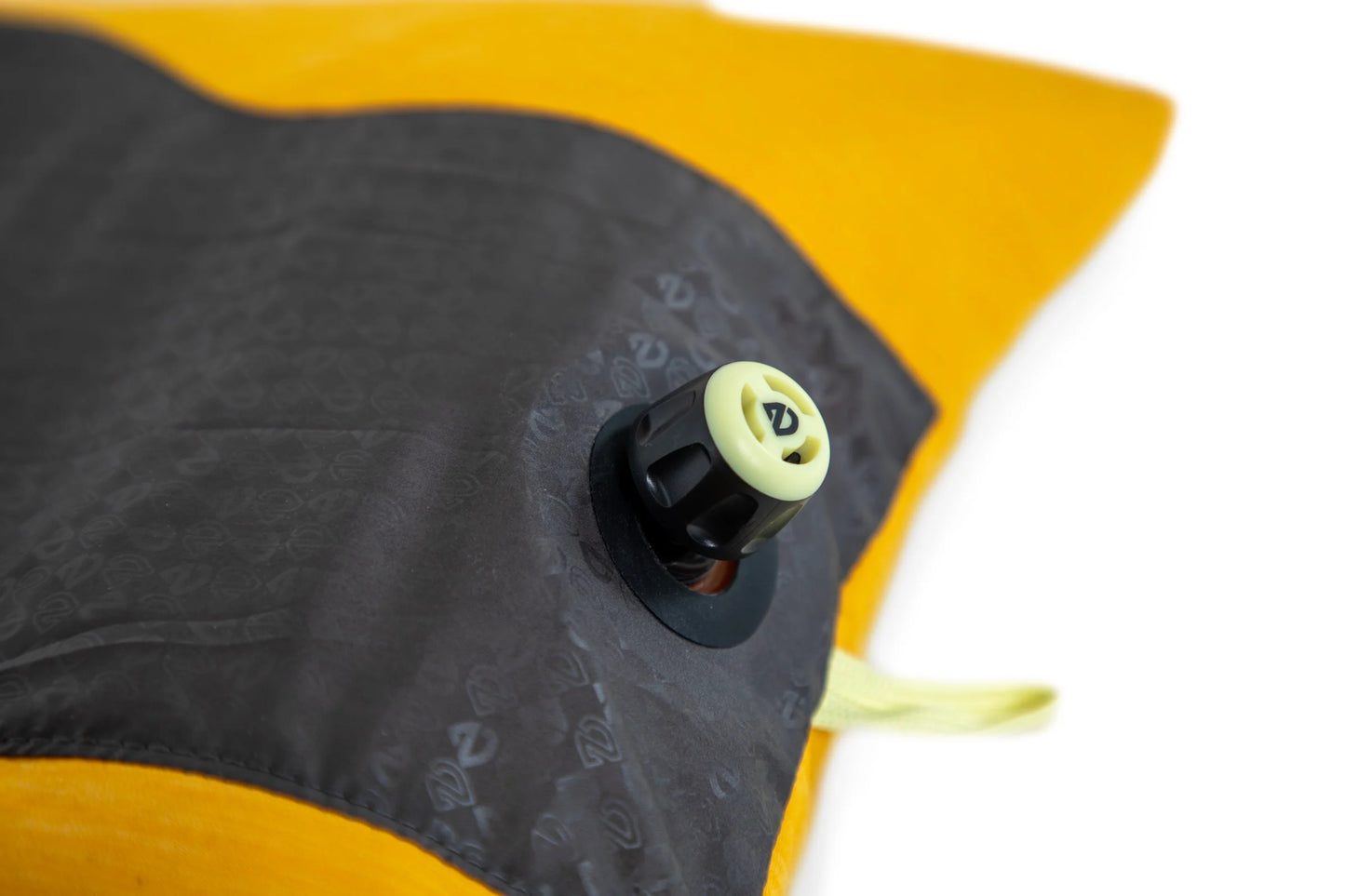 Fillo-Elite-Mango_811666033970_Detail-Valve.webp