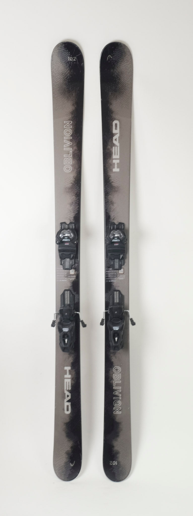BTWO8526.jpg
