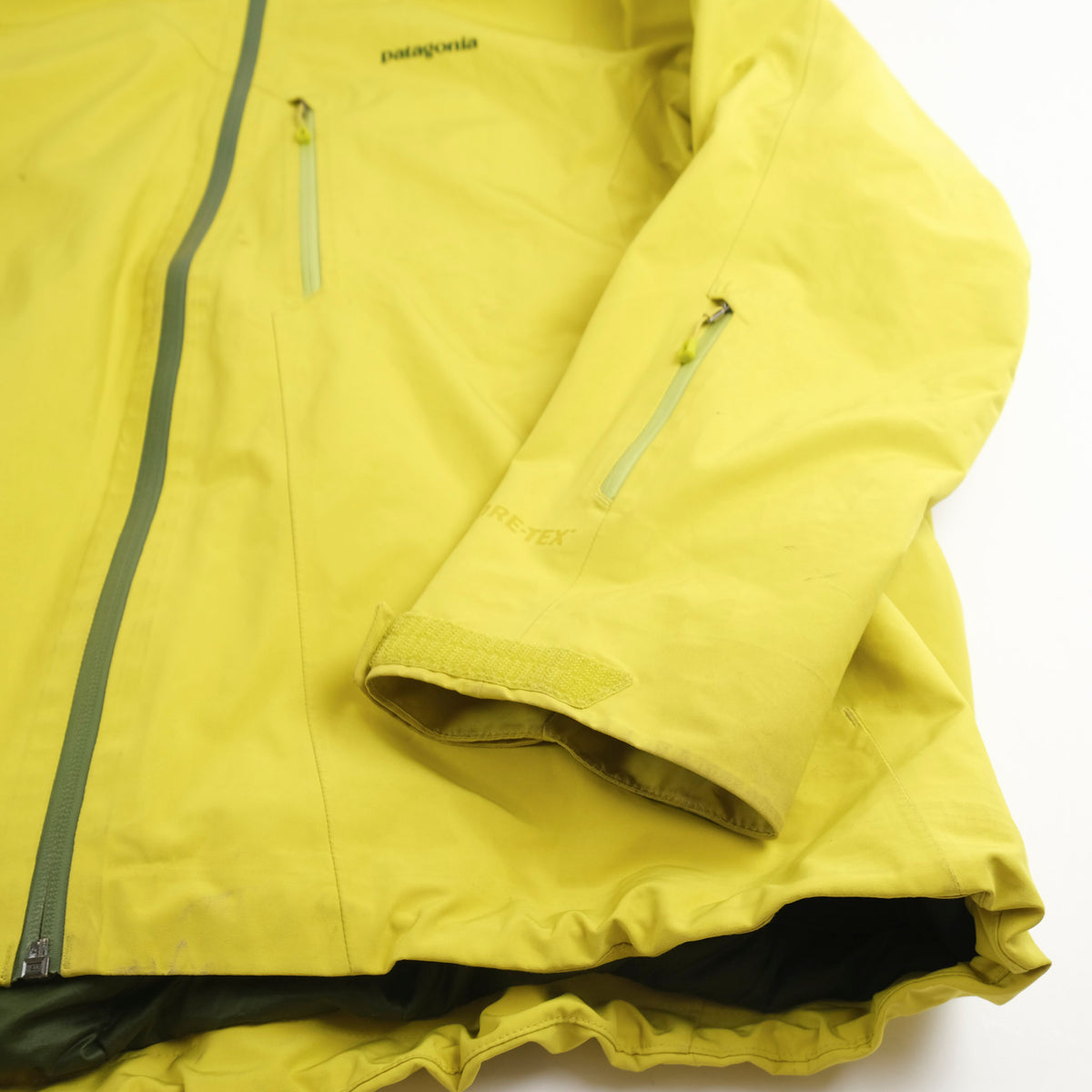 1791648373354-BTWO2540.jpg
