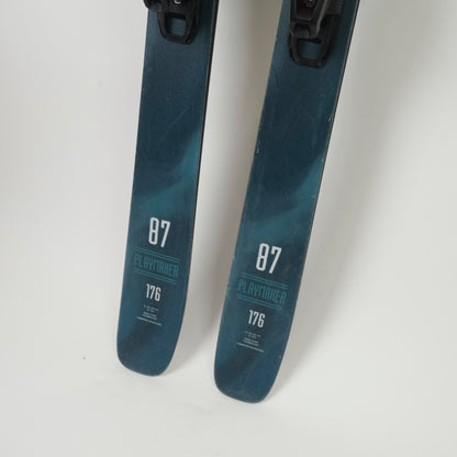 BTWO8452.jpg
