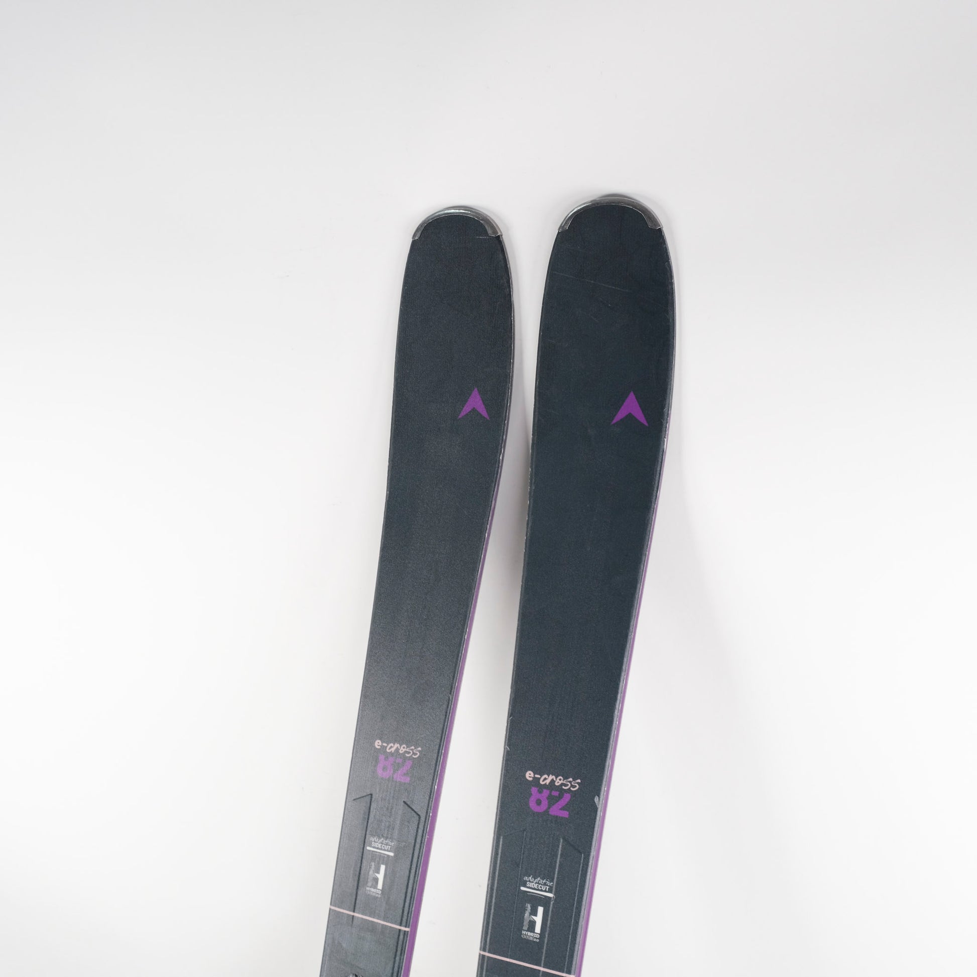 BTWO8688.jpg