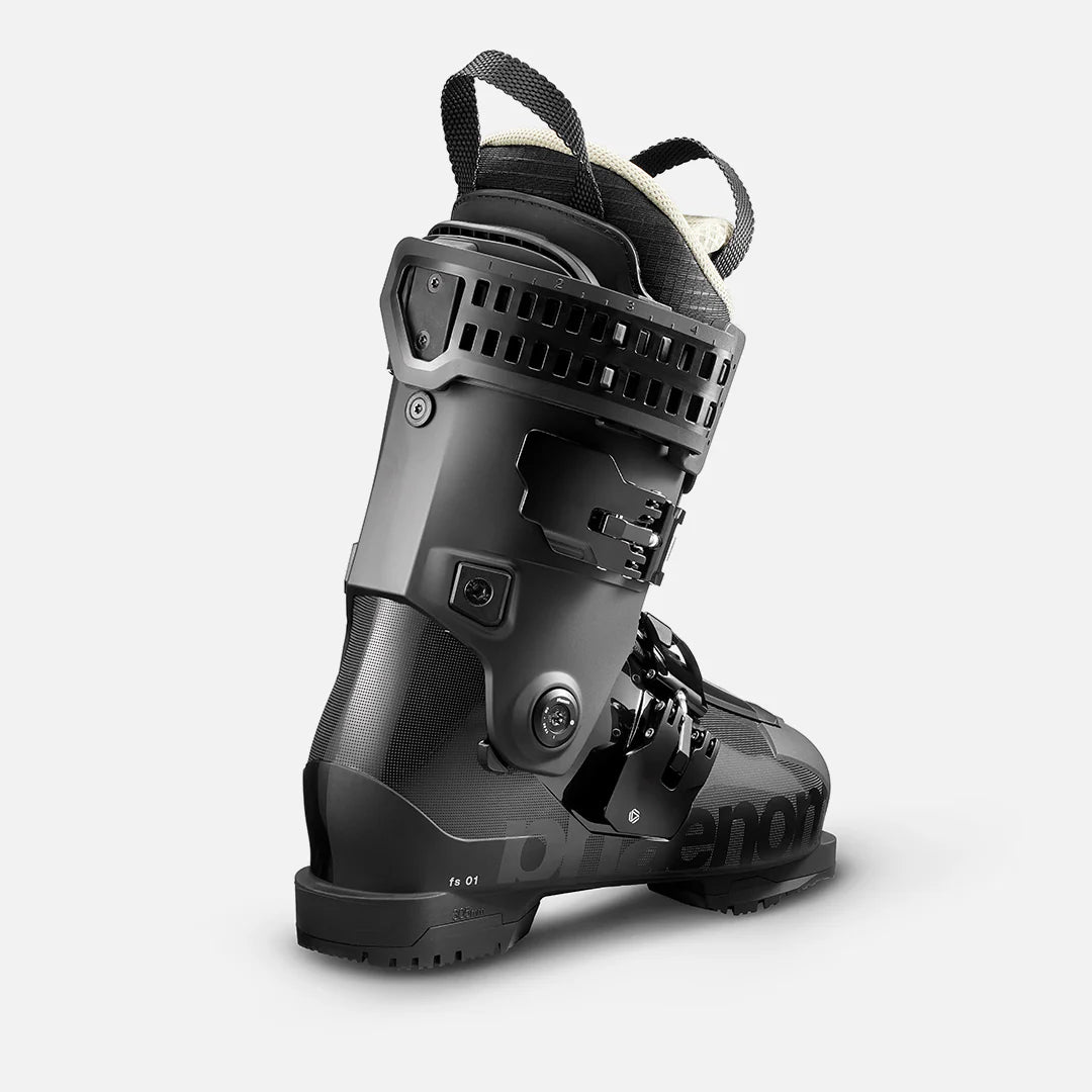 Phaenom-Footwear-2025-Freestyle-fs-100-Back-1x1.webp