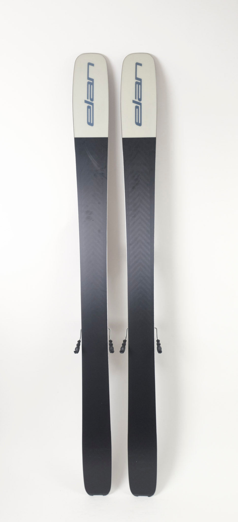 BTWO8720.jpg