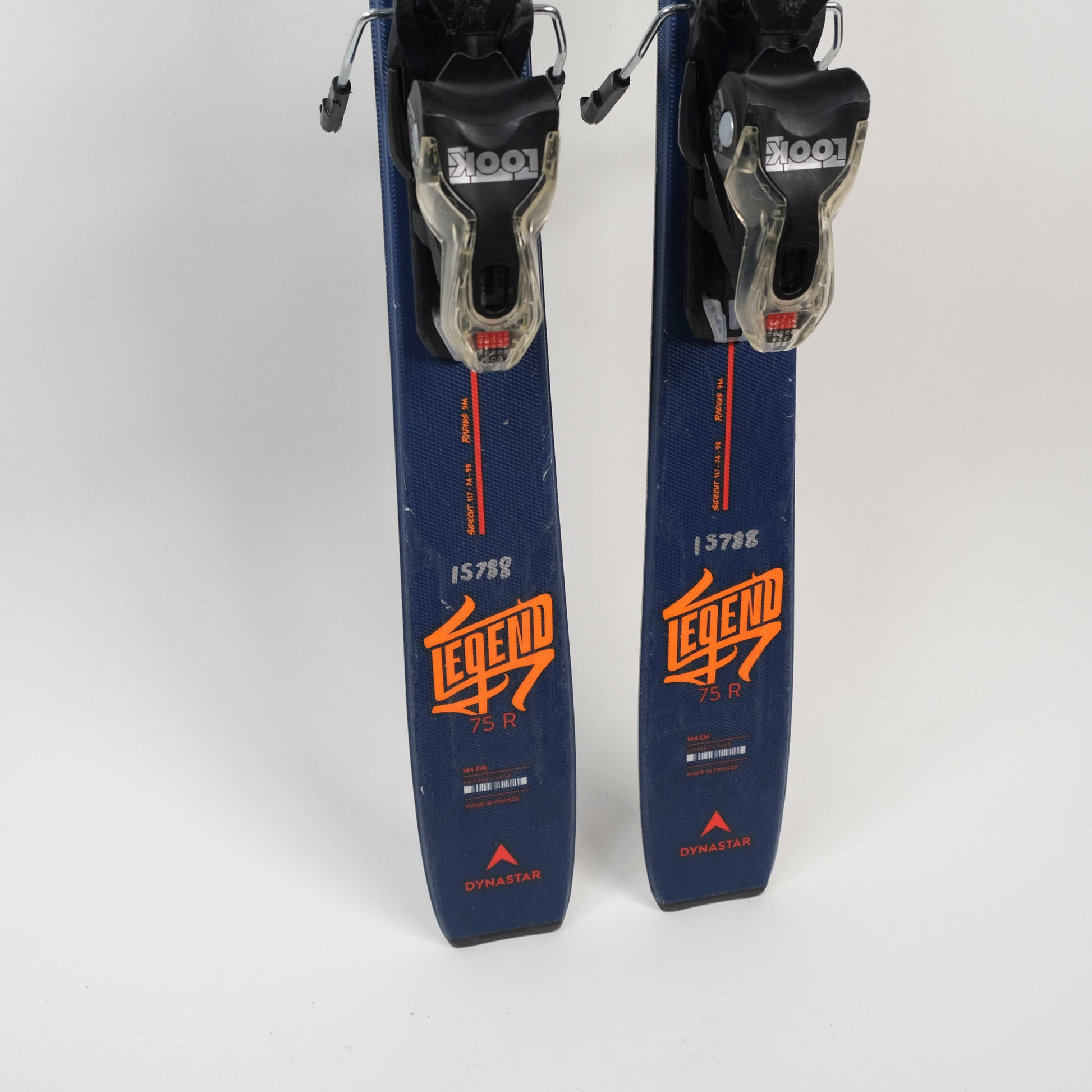 BTWO9216.jpg