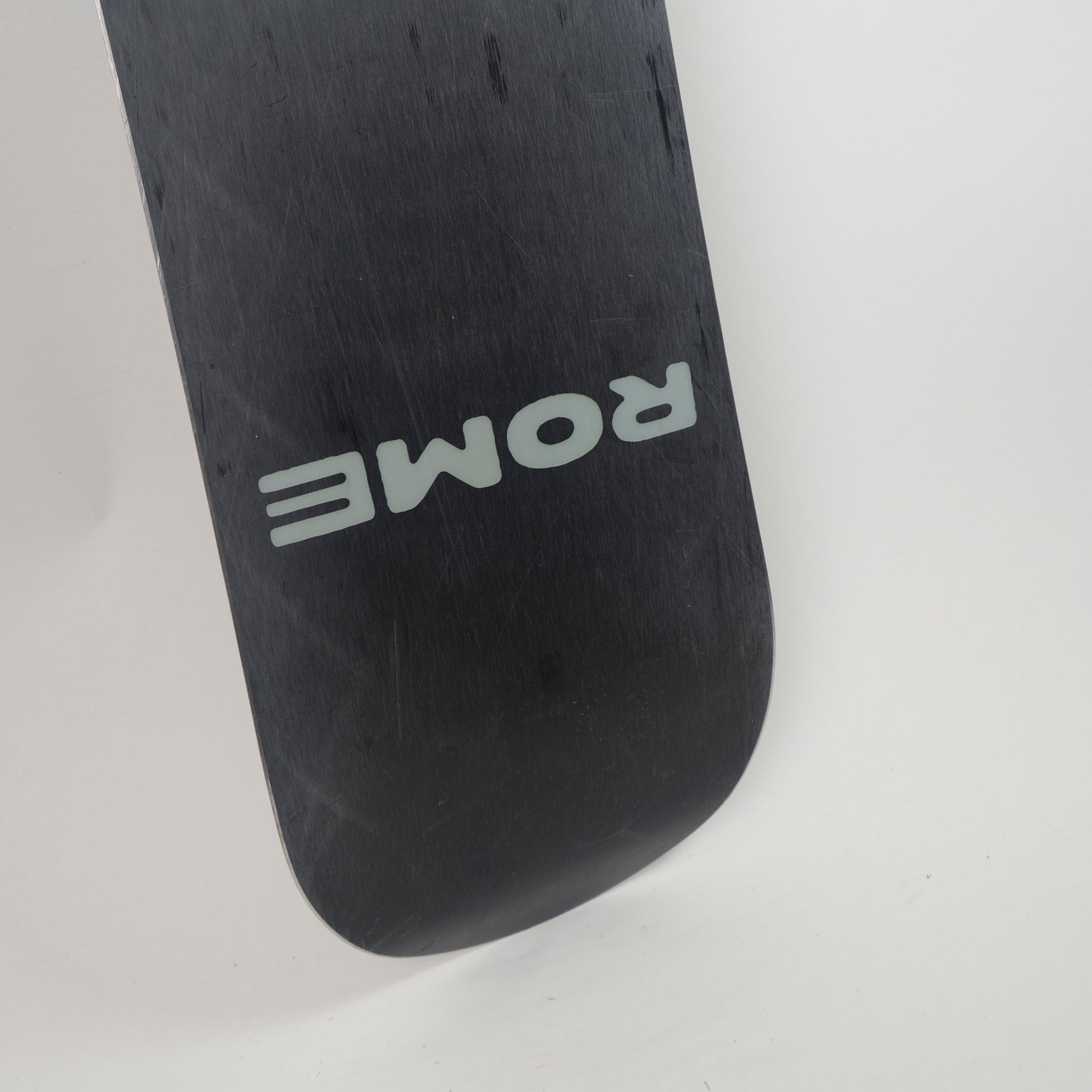 BTWO8040.jpg