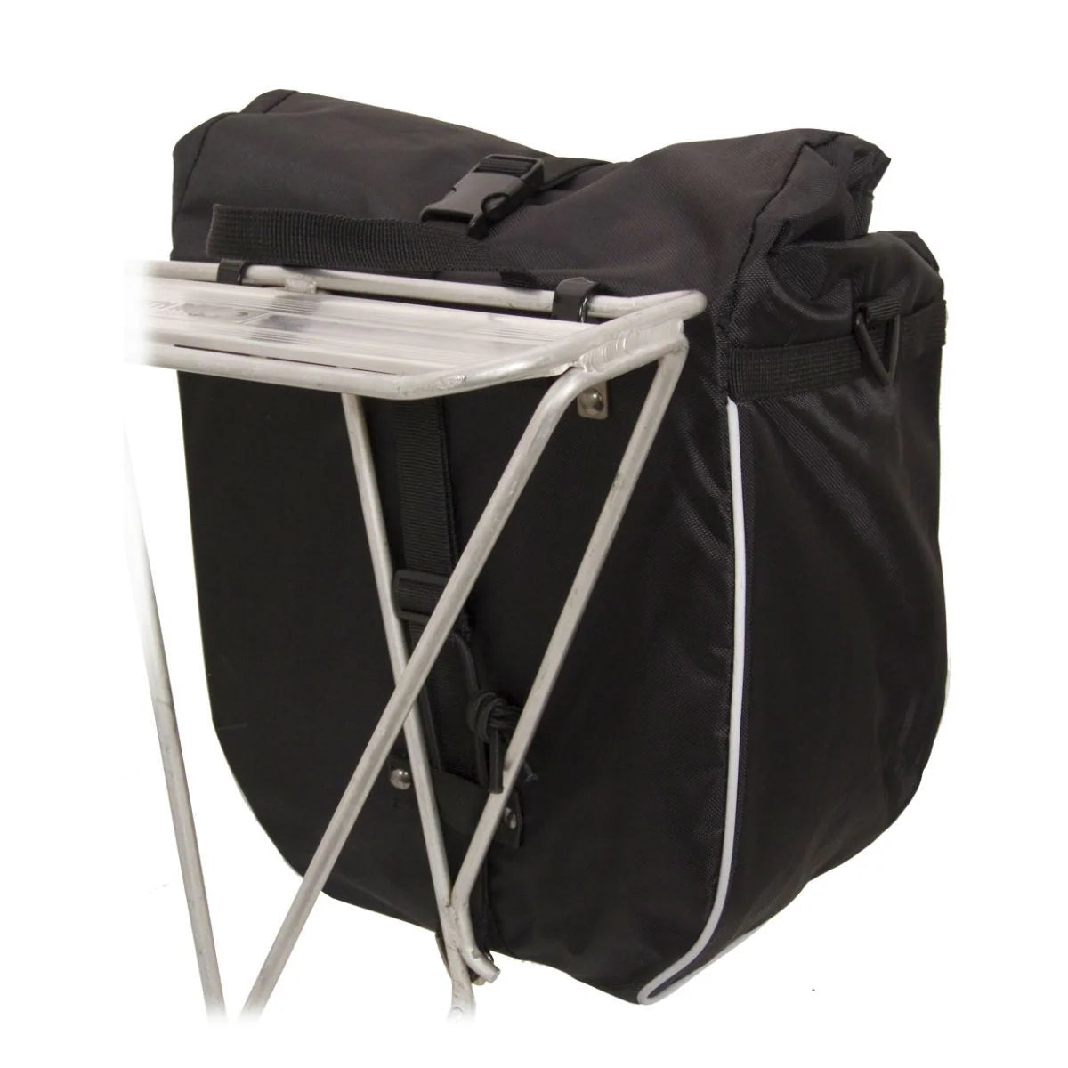 01110_banjobrothers_waterproof_pannier_rear_view_attached_to_rack.webp