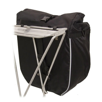 01110_banjobrothers_waterproof_pannier_rear_view_attached_to_rack.webp