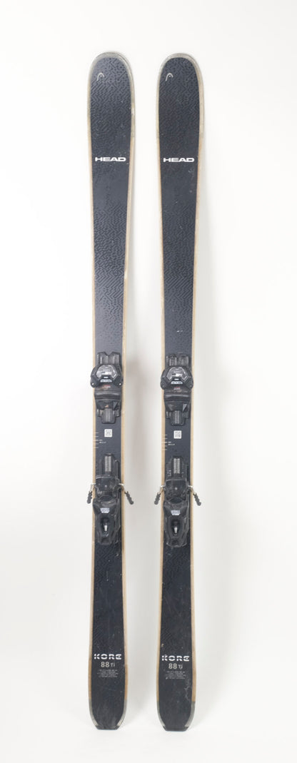 BTWO9183.jpg