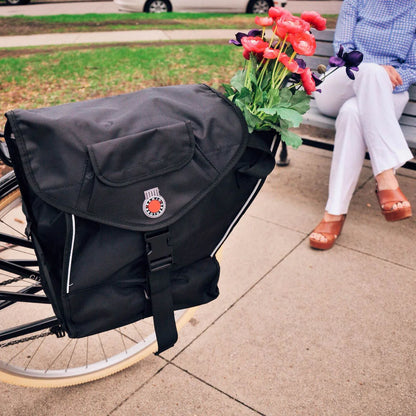 01085_market_pannier_with_flowers.webp