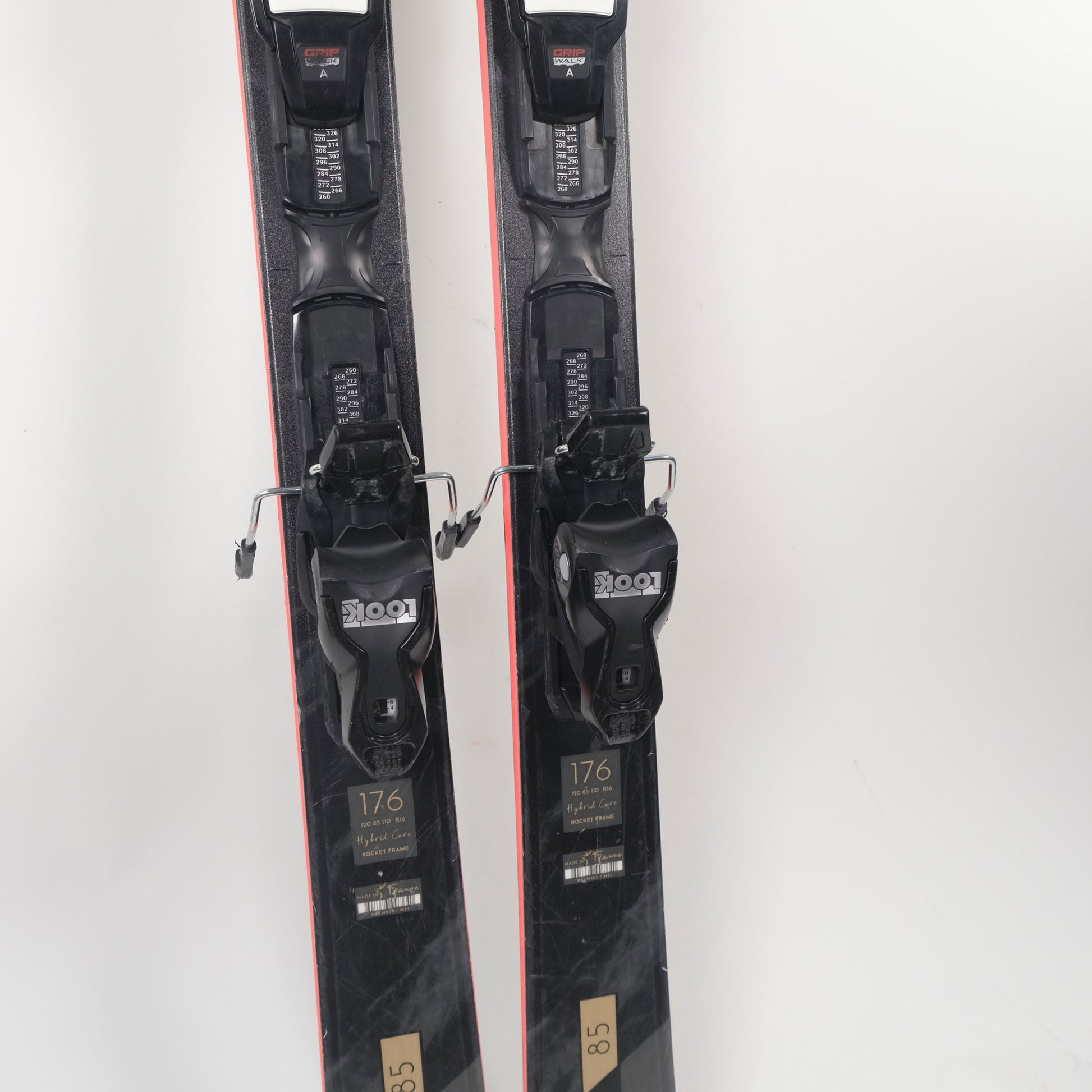 BTWO1140.jpg