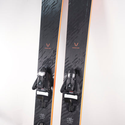 BTWO7910.jpg