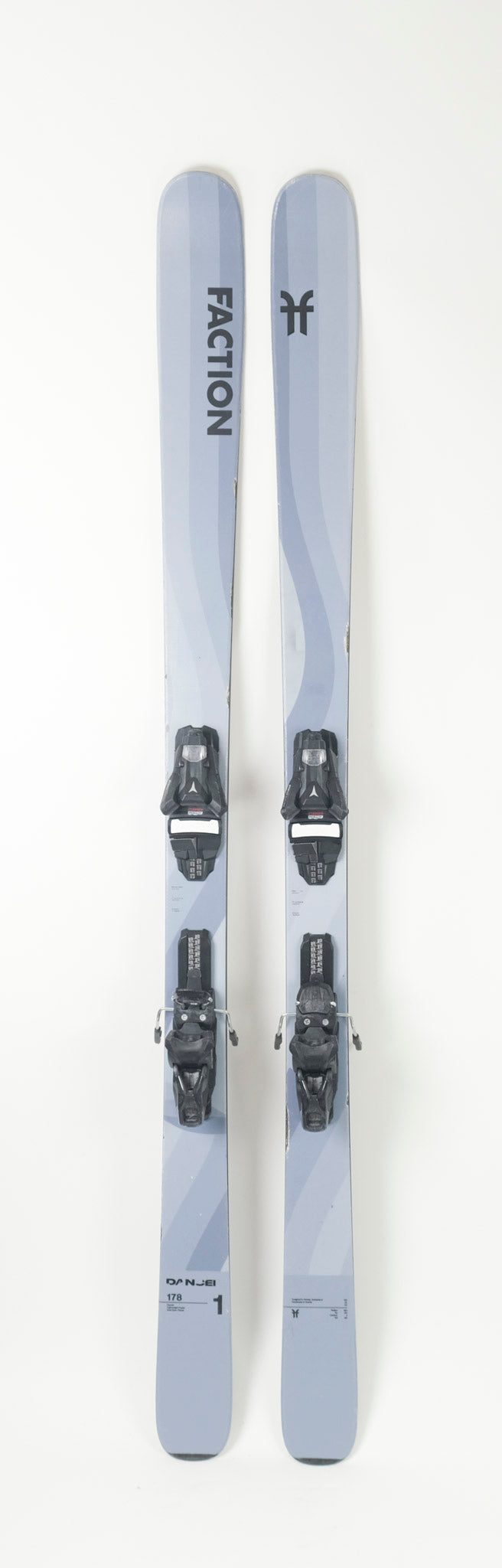 BTWO8411.jpg