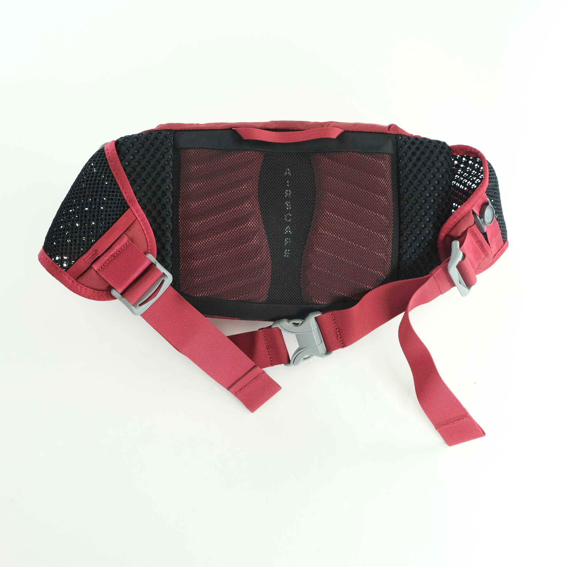 osprey hydration fanny pack Seral 4 Dustmoss Green and the whole setup stable enough to forget it is there Osprey Seral 7L Hydration Pack