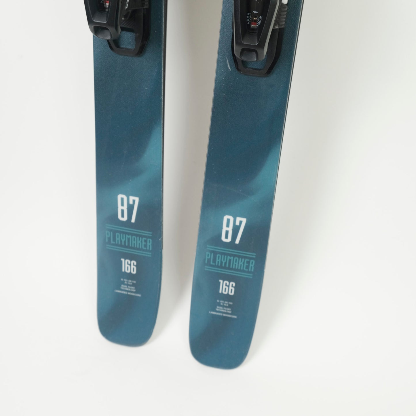 BTWO8323.jpg