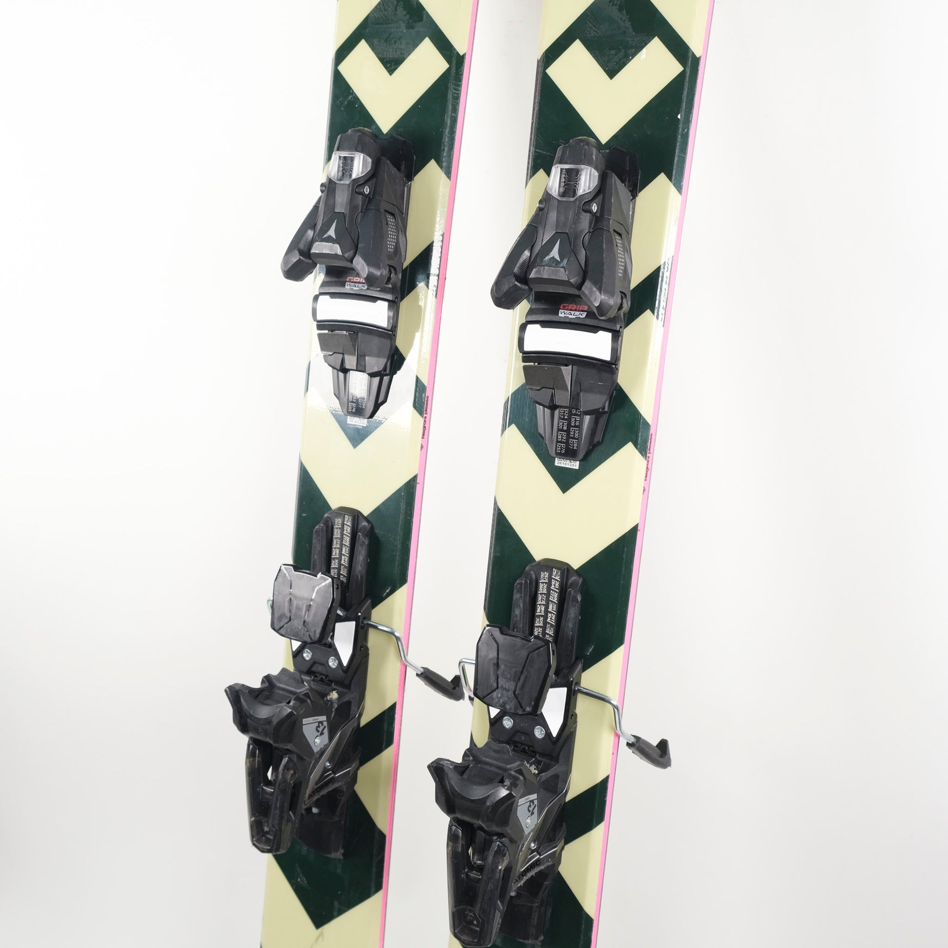 BTWO8548.jpg