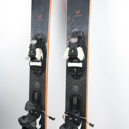 BTWO3830.jpg