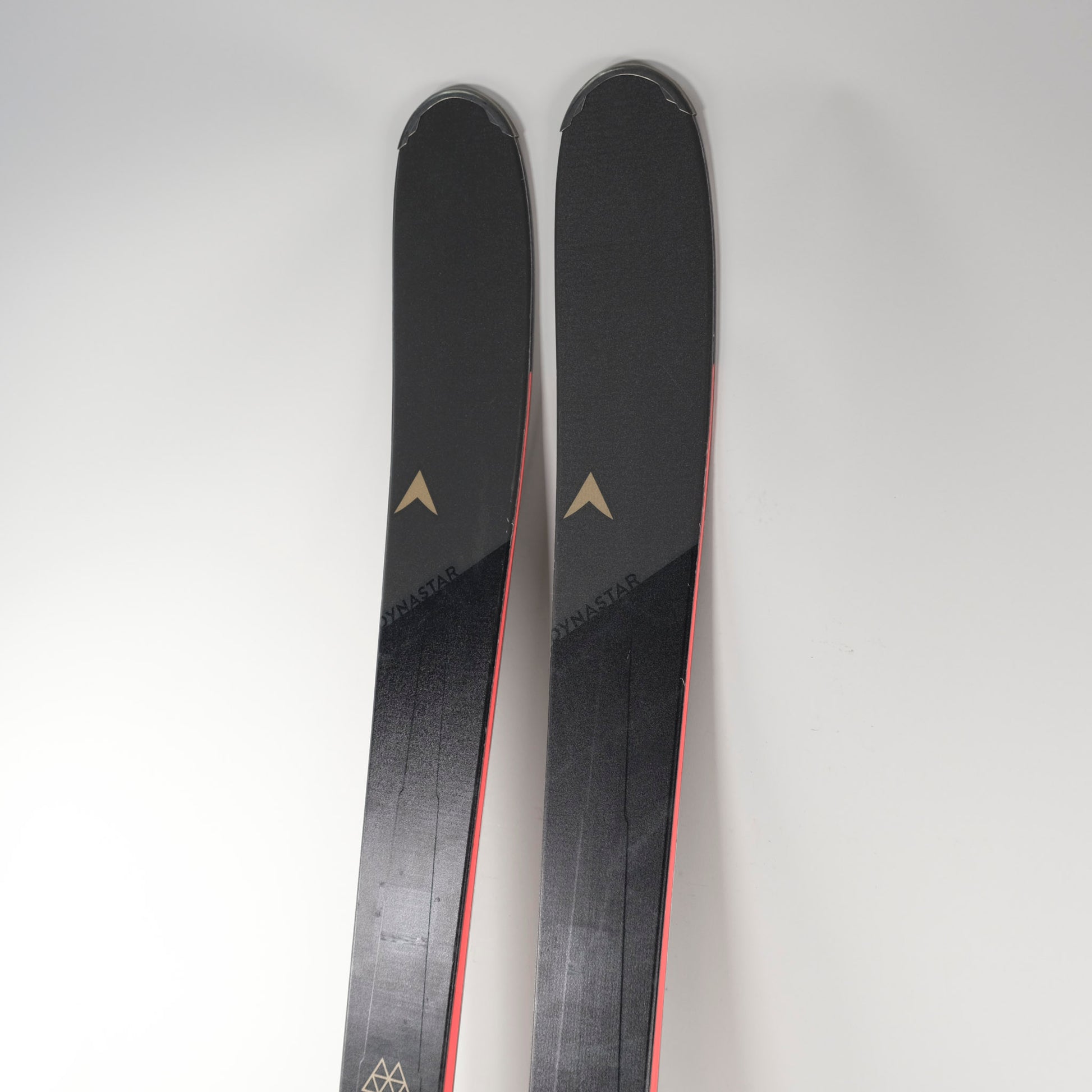 BTWO7970.jpg