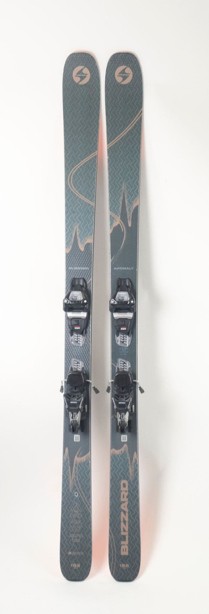 BTWO0510.jpg