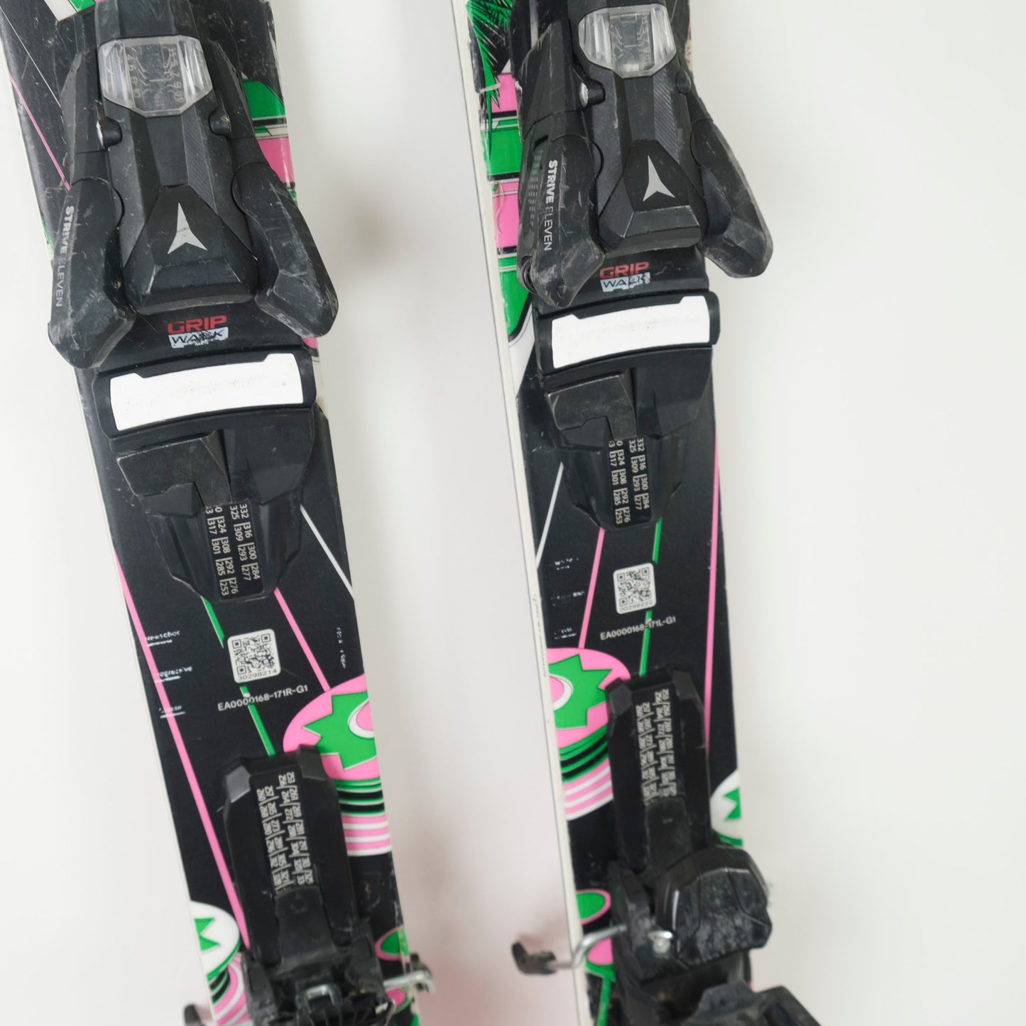 BTWO8380.jpg