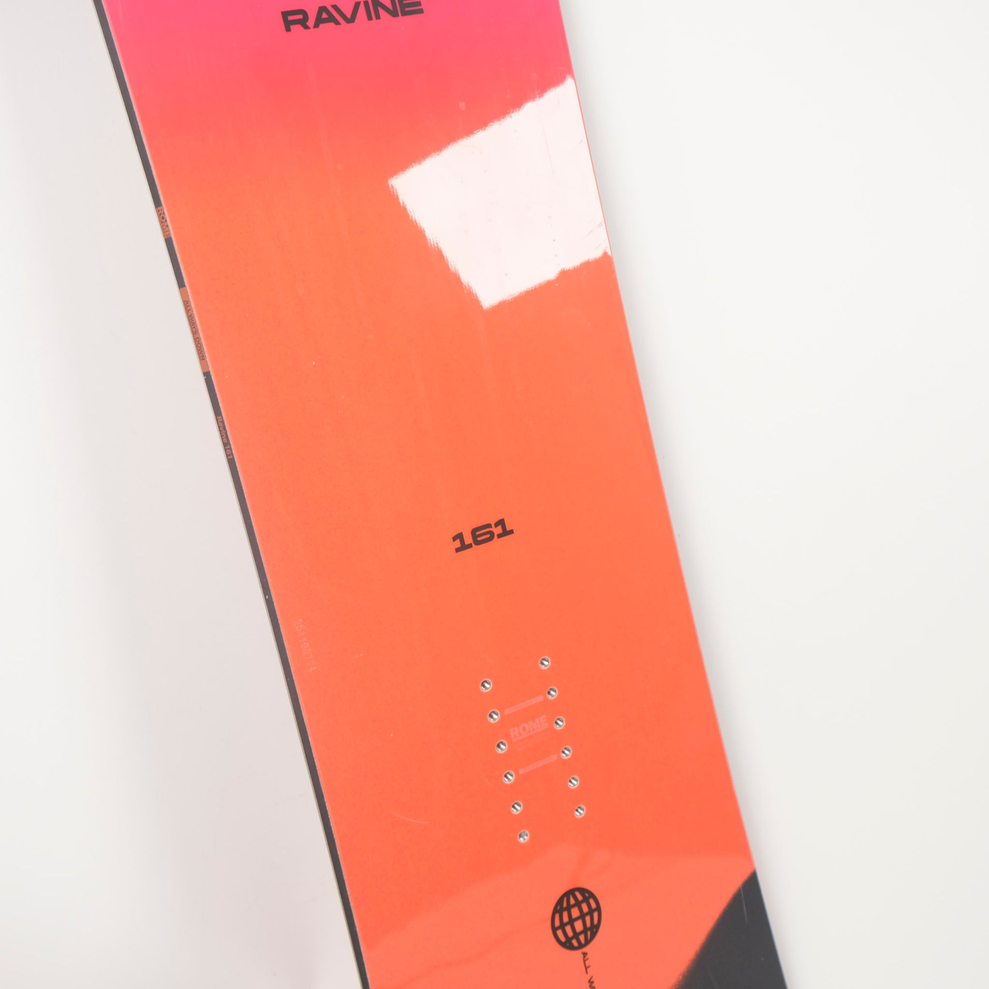 BTWO8100.jpg