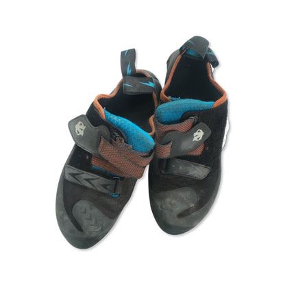 Evolv Kronos Climbing Shoe