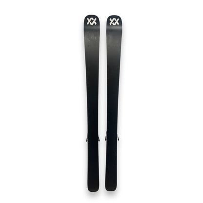 Völkl Mantra 102 w/ SPX12 bindings, 170cm