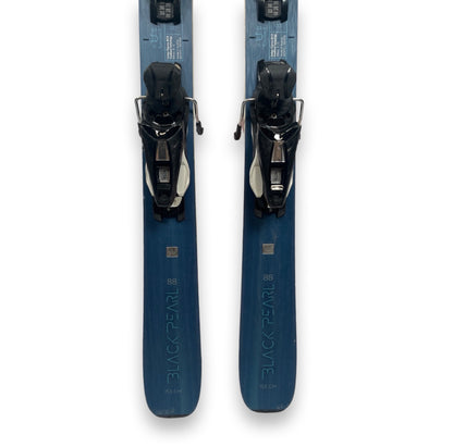 Blizzard Black Pearl 88 w/ NX12 bindings, 153cm